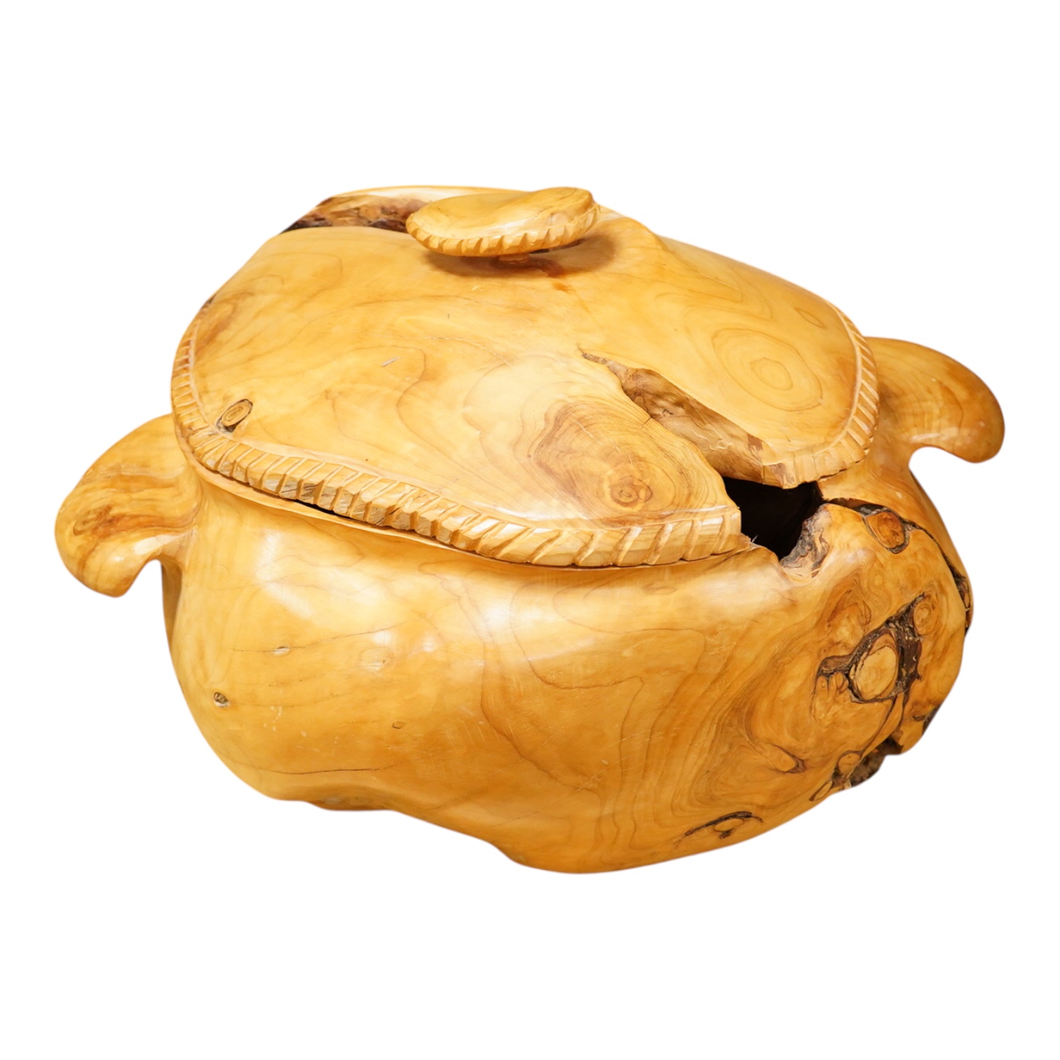 Pierre Decorse (b.1953), a large naturalistically modelled lidded jar with twin handles, approximately 49cm wide